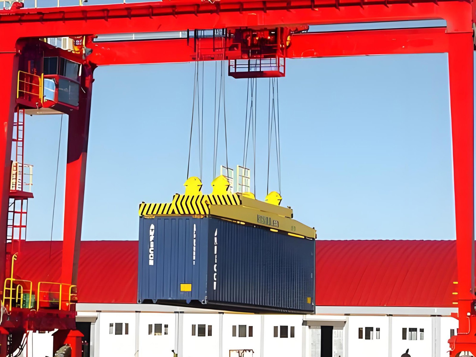 rtg crane.jpg