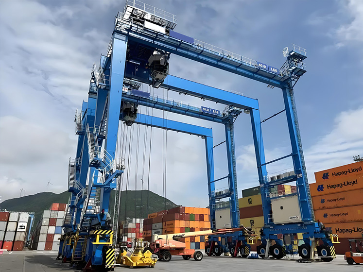 RTG /Rubber-tired Container Gantry Crane 1