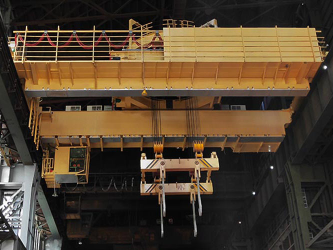 charging crane4.jpg